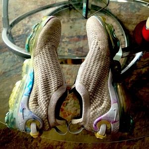 🌹FINAL PRICE Nike Vapor Max Lock Sz.5 Flynit GUC Original Laces Beige Sneakers!